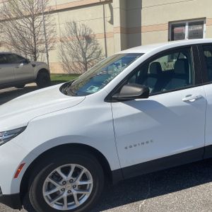 CHEVROLET EQUINOX LS - 2