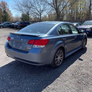 SUBARU LEGACY 2.5I PREMIUM - 8