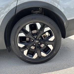 2023 KIA SPORTAGE X-LINE — миниатюра 18
