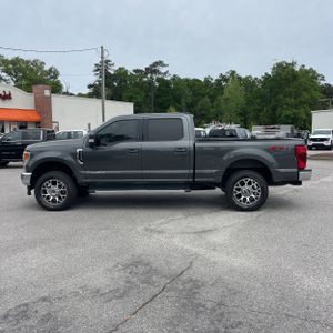 FORD F-250 SUPER DUTY LARIAT - 3