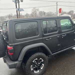 JEEP WRANGLER RUBICON 4XE - 9