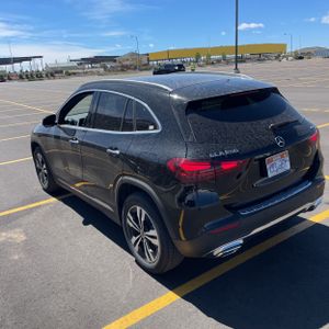 MERCEDES-BENZ GLA - 5