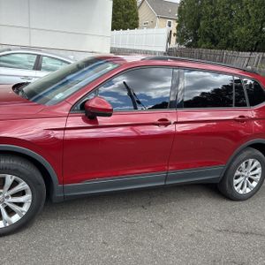 VOLKSWAGEN TIGUAN S 4MOTION - 3