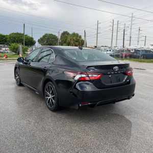 2024 Toyota CAMRY SE — фото 5