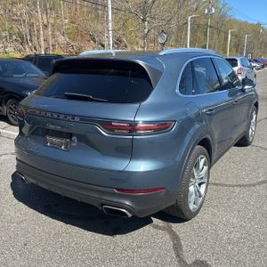 PORSCHE CAYENNE - 8