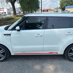 2014 KIA SOUL + 照片 4