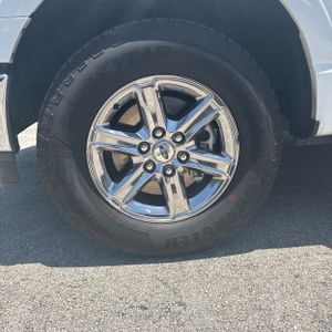 صورة مصغرة 17 لـ 2025 FORD F-150 XLT
