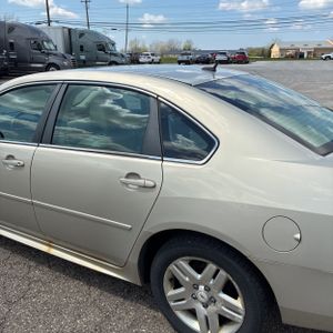 CHEVROLET IMPALA LT - 6