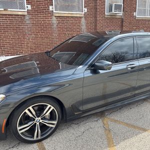 BMW 7-SERIES 740I - 2