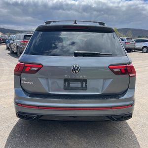 VOLKSWAGEN TIGUAN SE R-LINE BLACK - 7