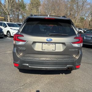 SUBARU FORESTER PREMIUM - 7