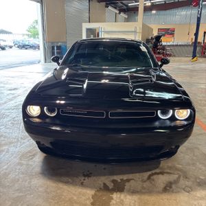 DODGE CHALLENGER - 10