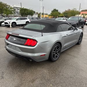 FORD MUSTANG ECOBOOST PREMIUM - 8