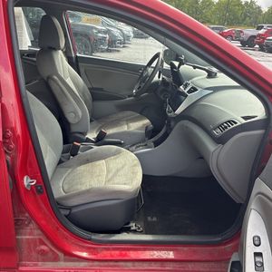 صورة مصغرة 32 لـ 2015 Hyundai ACCENT GLS