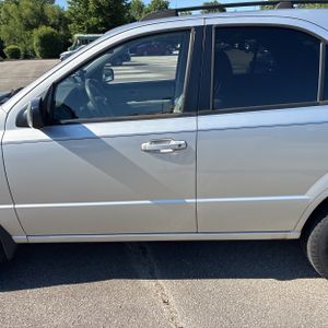 2008 KIA SORENTO LX — фото 4