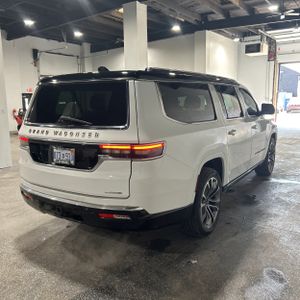 JEEP GRAND WAGONEER L SERIES III - 8