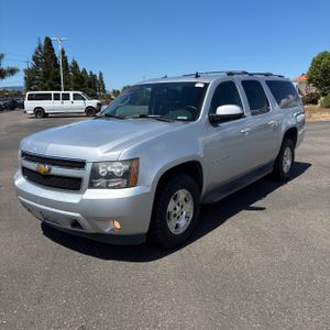CHEVROLET SUBURBAN LT - 1