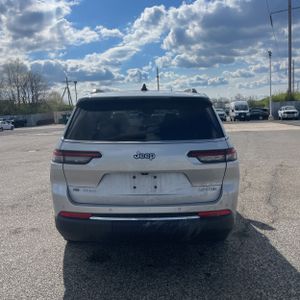 JEEP GRAND CHEROKEE L LIMITED - 7