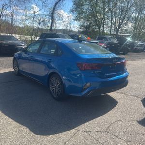 KIA FORTE GT-LINE - 5