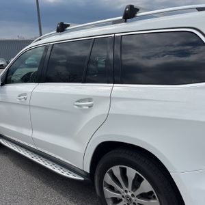 MERCEDES-BENZ GLS - 6