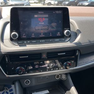 2021 Nissan ROGUE SL — миниатюра 38
