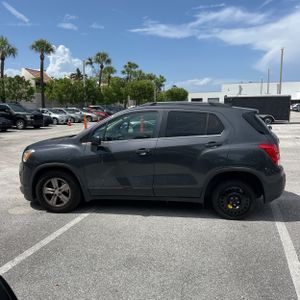 2016 Chevrolet TRAX LT — фото 3