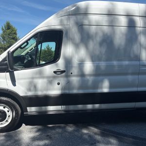 FORD TRANSIT 250 - 4