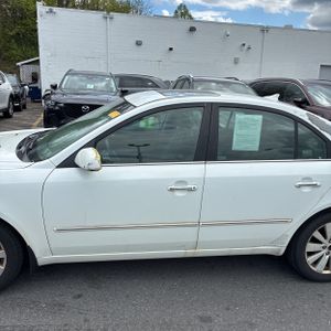 HYUNDAI SONATA SE - 4