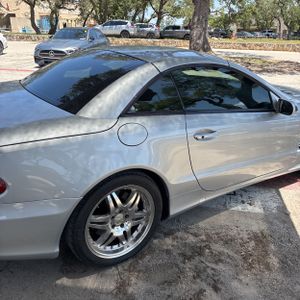 صورة 9 لـ 2007 Mercedes-BENZ SL