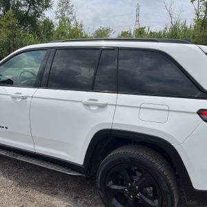 صورة 6 لـ 2024 JEEP GRAND CHEROKEE LIMITED