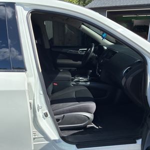 صورة 33 لـ 2017 Nissan PATHFINDER SV