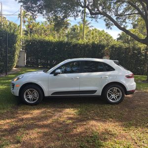 PORSCHE MACAN BASE - 3