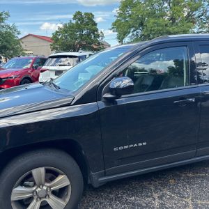 2016 JEEP COMPASS LATITUDE photo 2