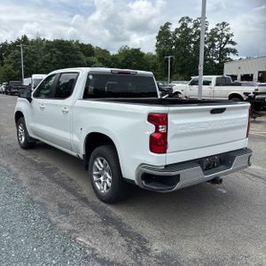 صورة 5 لـ 2022 Chevrolet SILVERADO 1500 LT