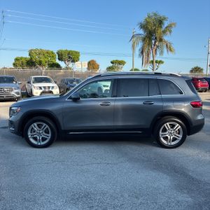 MERCEDES-BENZ GLB - 3