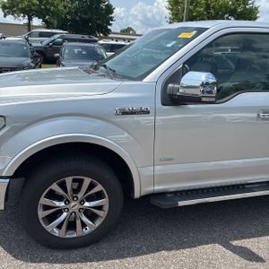 2016 FORD F-150 LARIAT 照片 2