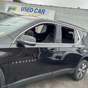 CHEVROLET TRAVERSE LT LEATHER - 4