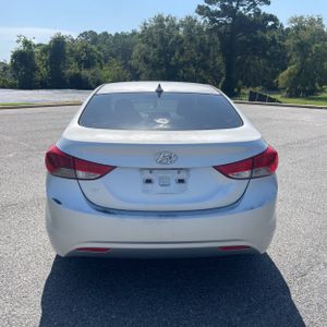 صورة 7 لـ 2011 Hyundai ELANTRA GLS