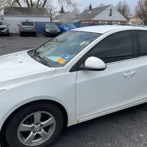 CHEVROLET CRUZE 1LT AUTO - 2