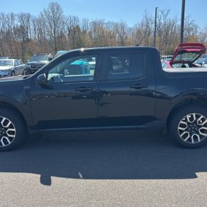 FORD MAVERICK LARIAT - 4