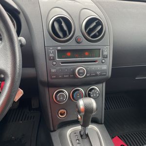 2010 Nissan ROGUE S — миниатюра 36