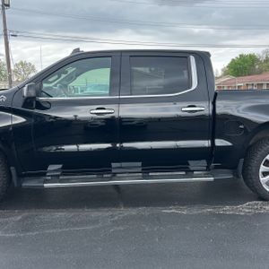 CHEVROLET SILVERADO 1500 HIGH COUNTRY - 4