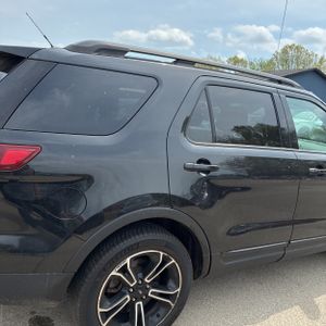 FORD EXPLORER SPORT - 9