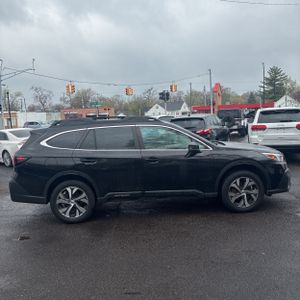 SUBARU OUTBACK LIMITED - 10
