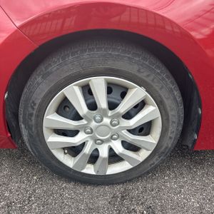 2016 Toyota COROLLA LE — миниатюра 17