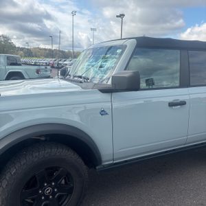 FORD BRONCO - 2