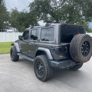 2020 JEEP WRANGLER UNLIMITED SAHARA — фото 5