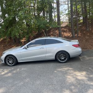 MERCEDES-BENZ E-CLASS - 3