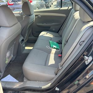 صورة مصغرة 33 لـ 2011 Chevrolet MALIBU LS