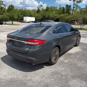 FORD FUSION SE - 7